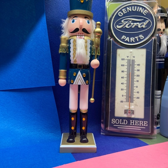 Blue Soldier Nutcracker - Picture 5 of 5